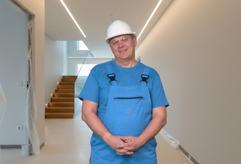 Mitarbeiter der Glanzbrigade Gebäudereinigung Wiesbaden